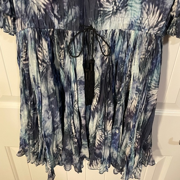 Elle Sasson 100 % silk blue tie dye tassel dress size 36/4 - Picture 3 of 6